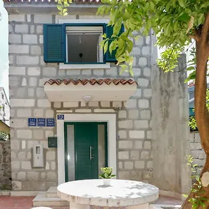  Apartment And Stone House Kroatien